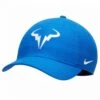 Casquette NikeCourt AeroBill Rafa Heritage86 Bleu -Tennis Équipement Magasin casquette nikecourt aerobill rafa heritage86 bleu