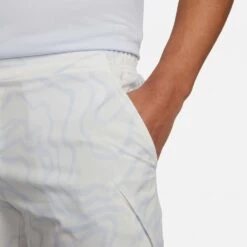 Short NikeCourt Dri-Fit Slam AO Printed Blanc 23cm 8 Short NikeCourt Dri-Fit Slam AO Printed Blanc 23cm -Tennis Équipement Magasin short nikecourt dri fit slam ao printed blanc 23cm 3