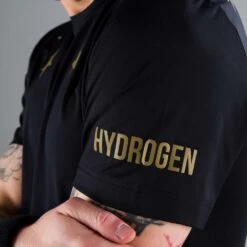 T-Shirt Hydrogen Star Tech Noir / Or -Tennis Équipement Magasin t shirt hydrogen star tech noir or 4