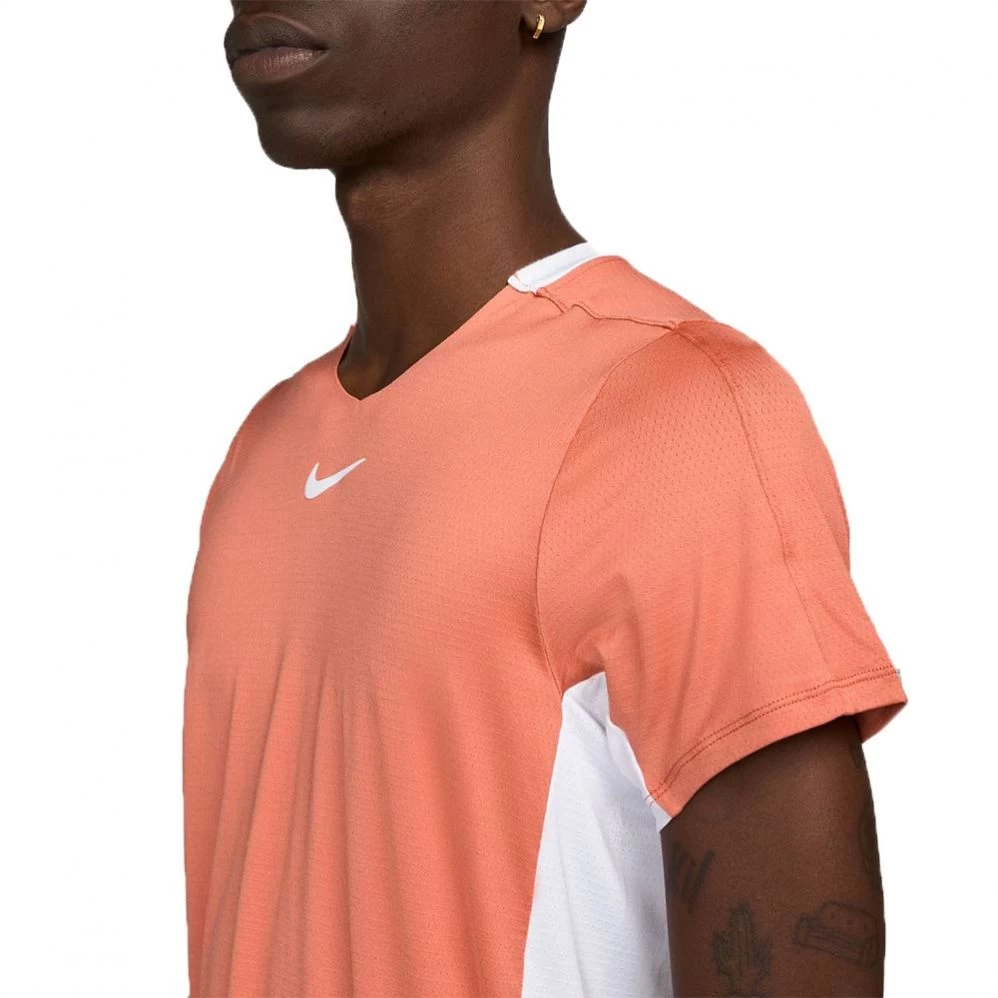 T-Shirt Nike Court Dri-Fit Advantage Corail 5 T-Shirt Nike Court Dri-Fit Advantage Corail – Image 3